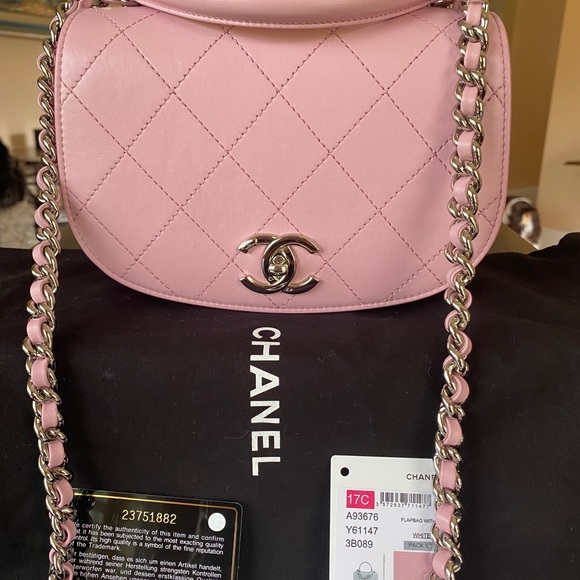 ‼️SOLD‼️Authentic Chanel 17C PINK SHW Crossbody - Picture 2 of 13